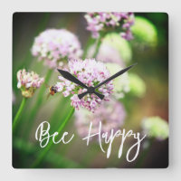 Bee Happy mit Lila Diagonal Allium Blume