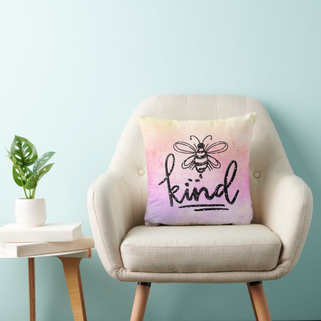 Bee Kind Rainbow Ombre Kissen (Stuhl )