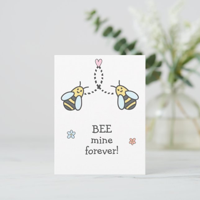 Bee Mine - Niedlicher glücklicher Valentinstag Postkarte (Stehend Vorderseite)