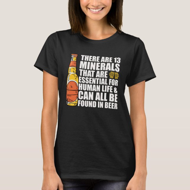 Beer is Essential for Life Fun Fact  Beer Drinker T-Shirt (Vorderseite)