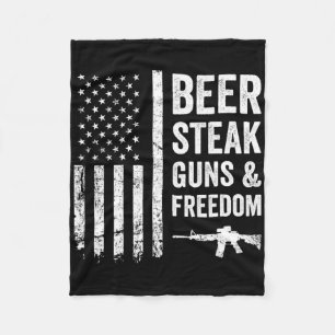 Beer Steak Guns and Freedom - US Grillen American Fleecedecke