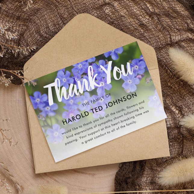 Beerdigung danke | Blaues Vergessen-Me-Nicht-Gedäc (Von Creator hochgeladen)