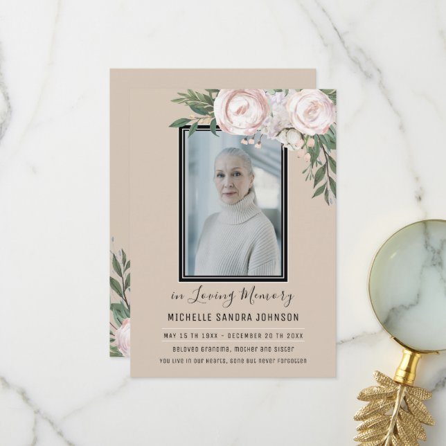 Beerdigung florales Beige-Foto-Gedenkprogramm Dankeskarte (Vorderseite/Rückseite Beispiel)