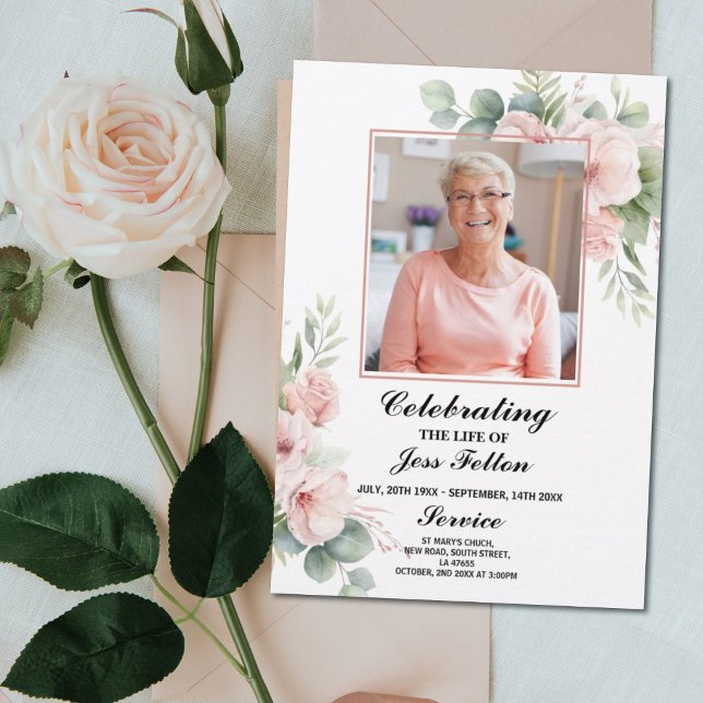 Beerdigungsauftrag Feier Pastel Blume Flyer (Von Creator hochgeladen)