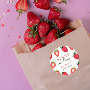 Beeren verliebt Erdbeer Brautparty Runder Aufkleber