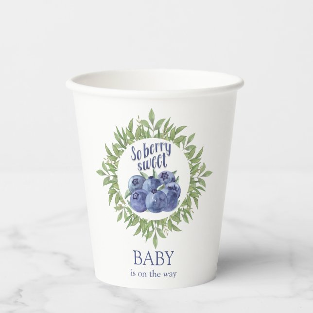 Beerensüßes Baby ist auf dem Weg Papiertasse Pappbecher (Vorderseite)