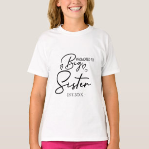 Befördert zu Big Sister Est 2021, zeigt Schwangers T-Shirt