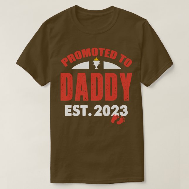 Befördert zu Daddy 2023 Funny Vater 2023 Schwanger T-Shirt (Design vorne)