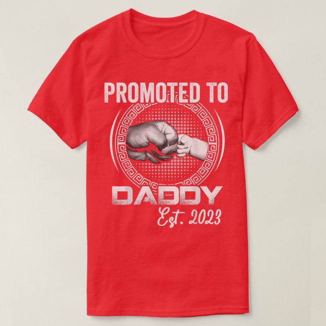 Befördert zu Daddy Est 2023 Funny Pregnancy Announ T-Shirt (Design vorne)