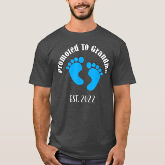 Befördert zu Oma, um 2022 sein Baby Boy Mot T-Shirt