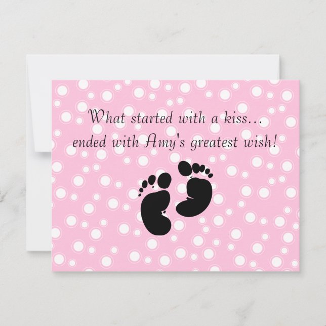 Begonnen hat mit einer küssen Pink-Babydusche Einladung (Vorderseite)