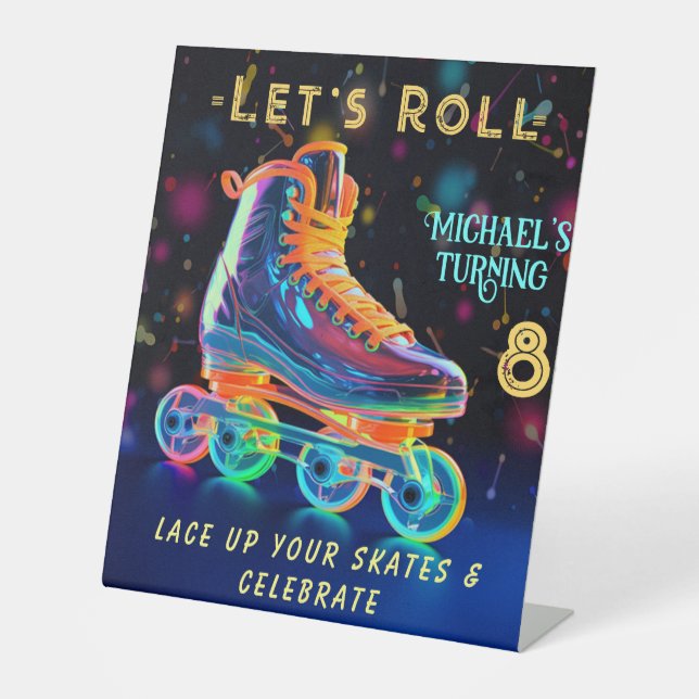 Begrüßungsrolle Skate, Drehen 8 Sockelschild (Vorderseite)