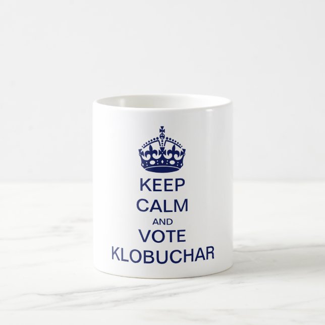Behalt der Ruhe und Abstimmung Klobuchar Kaffeetasse (Mittel)