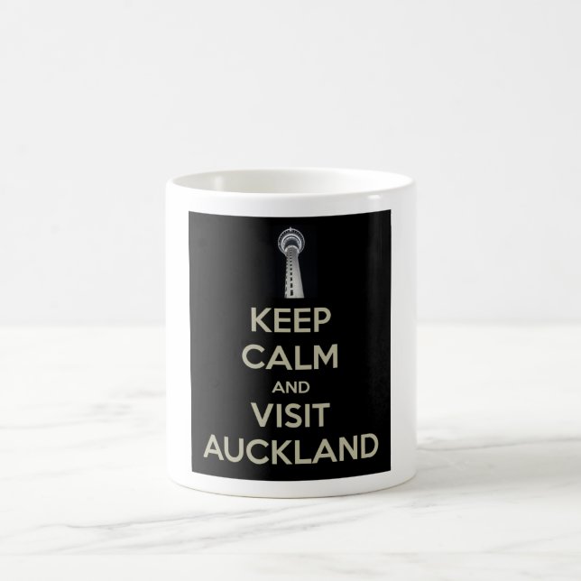 behalt eines ruhigen Besuchs in der Auckland Kaffeetasse (Mittel)