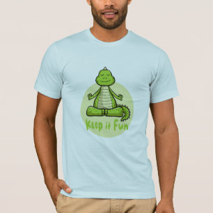 Behalt es Spaß Kawaii grünes Krokodil zu praktizie T-Shirt