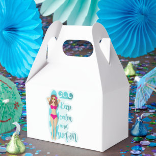 Behalt Ruhe und surfe auf der brünetten Girl Card Geschenkschachtel
