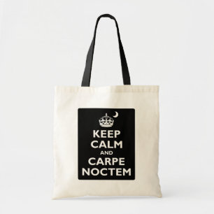 Behalt von Kalk und Carpe Noctem Tragetasche