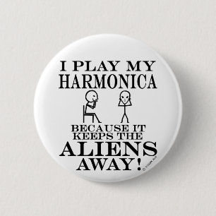Behalte Außerirdischen über Harmonica Button