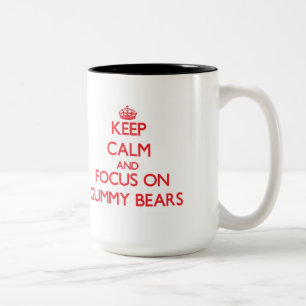 Behalten Sie Ruhe und Fokus auf gummiartigen Bäre Zweifarbige Tasse
