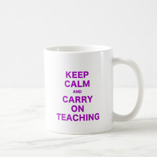 Behalten Sie Ruhe und machen Sie weiter zu Kaffeetasse