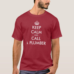 Behalten Sie Ruhe und nennen Sie einen T-Shirt