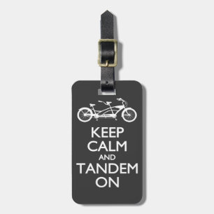 Behalten Sie Ruhe und Tandem an Gepäckanhänger