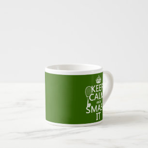 Behalten Sie Ruhe und Zertrümmern es (Tennis) Espressotasse