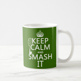 Behalten Sie Ruhe und Zertrümmern es (Tennis) Kaffeetasse