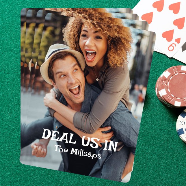 Behandeln Sie uns mit eigenem Foto Spielkarten (Fun family photo custom playing cards. Add a phrase and name. Makes great gift. Deal us in! )