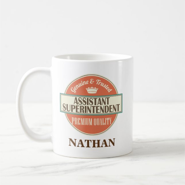 Behilflicher Betriebsleiter-personalisiertes Kaffeetasse (Links)