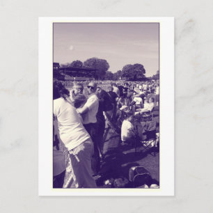 Bei den Rennen Postkarte