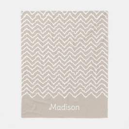 Beige And White Squiggly Chevron Zigzag Pattern Fleecedecke