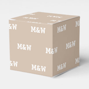 Beige Beige-Geschenke mit weißem Monogramm anpasse Geschenkschachtel