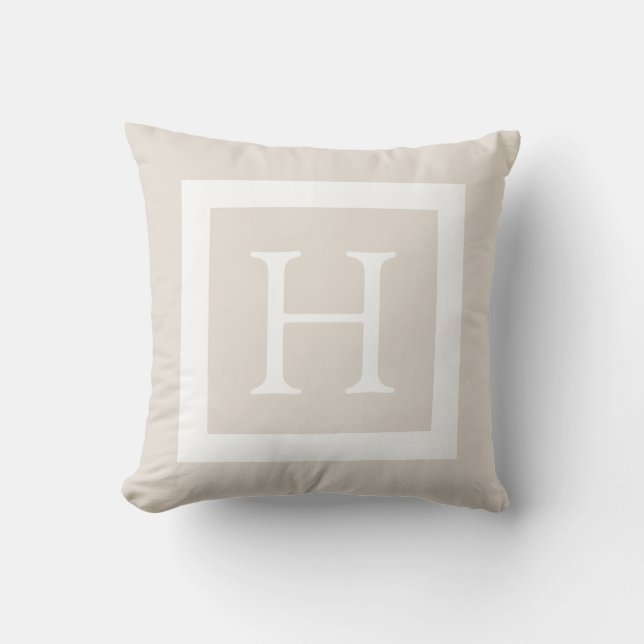 Beige benutzerdefinierte Monogramm Kissen (Vorderseite)