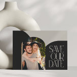 Beige Black Chic Modernes Arch Foto Hochzeit Postkarte<br><div class="desc">Dieses elegante und moderne Save the Date besticht durch sein Foto,  das von schwarzen und beigen Bogenformen umgeben ist.</div>