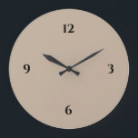 Beige & Black Minimalist Large Clock Große Wanduhr<br><div class="desc">Modern clock features a minimalist design in a beige and black color palette. A simple plain design with black numbers on a beige background. A modern, neutral addition to your kitchen, living room or office wall, a thoughtful modern office gift or modern home gift for any occasion. You can customize...</div>