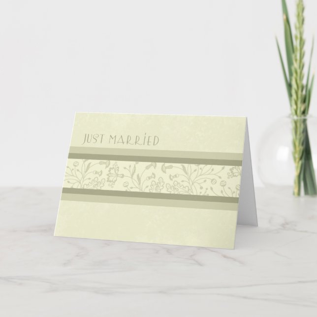 Beige Blumengerade verheiratete Mitteilungs-Karte Ankündigung (Vorderseite)