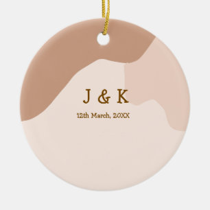 Beige Boho kurvige orange Hochzeit Name Datum Keramik Ornament