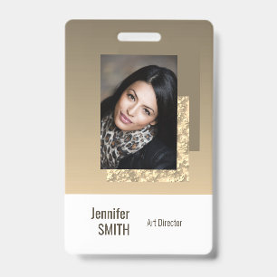 Beige Creme einfaches Geschäftslogo-Barcode-Vorlag Ausweis