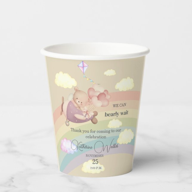 beige cute AIRPLANE BEAR pastel clouds rainbow  Pappbecher (Vorderseite)