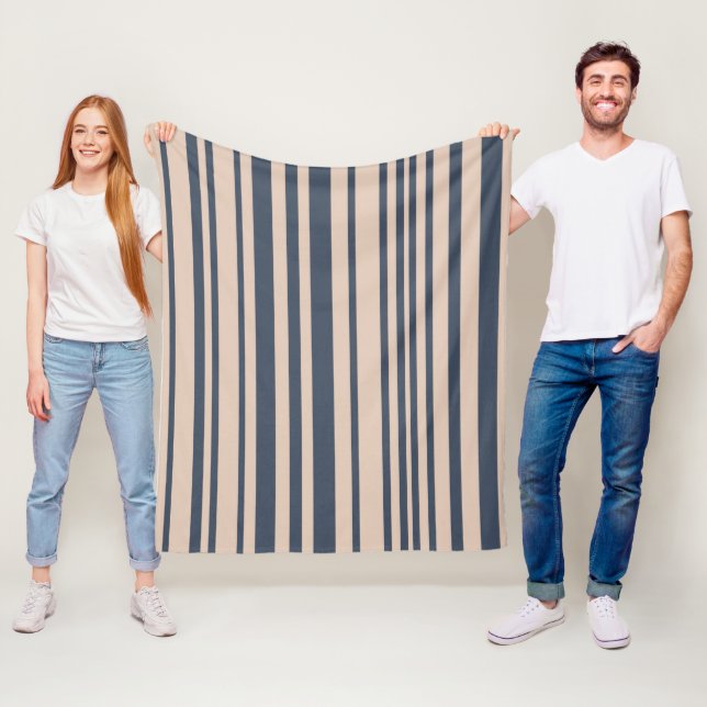 Beige/Deep Blue Gray Einfaches, stilvolles Stripmu Fleecedecke (Beispiel)