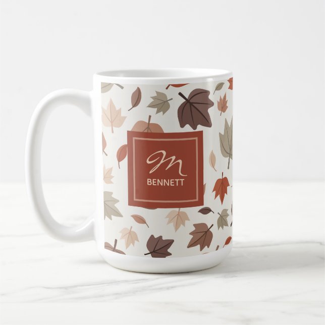 Beige Herbstlaub-Monogramm-Name Dankbar Kaffeetasse (Links)