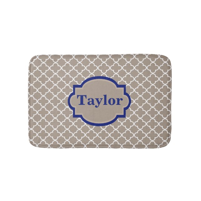 Beige Marine Quatrefoil Monogramm-Badematte Badematte (Vorderseite)