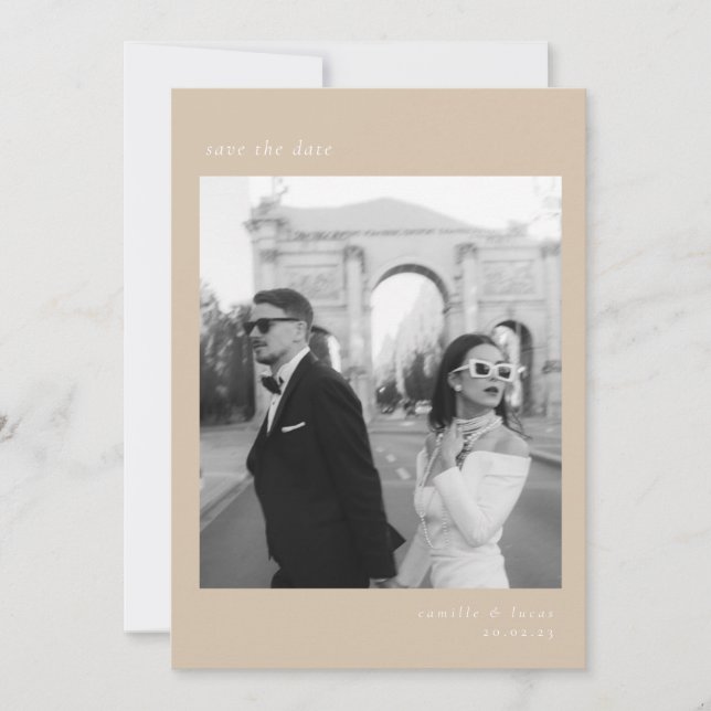 Beige Minimalistisch Elegantes Foto Save the Date Einladung (Vorderseite)