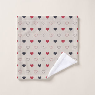 Beige & rotes Herz Nahtloses Muster Cute Minimal Badhandtuch Set