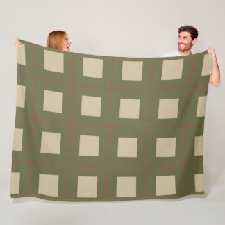 Beige Squares on Green Background With Red Grid Fleecedecke