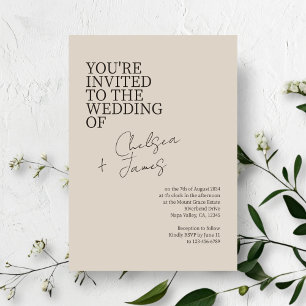 Beige Taupe   Chic Script Minimalistisch Wedding Einladung