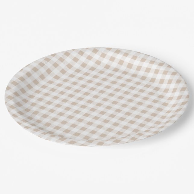 Beige weißes Gingham-Muster Pappteller (Schrägansicht)
