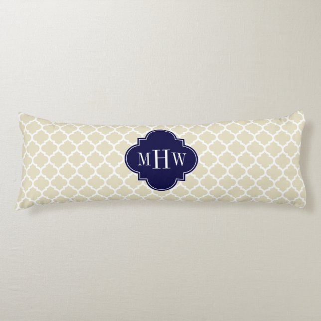 Beige Welch marokkanischer #5 Navy Blue 3 Initial  Seitenschläferkissen (Vorderseite)
