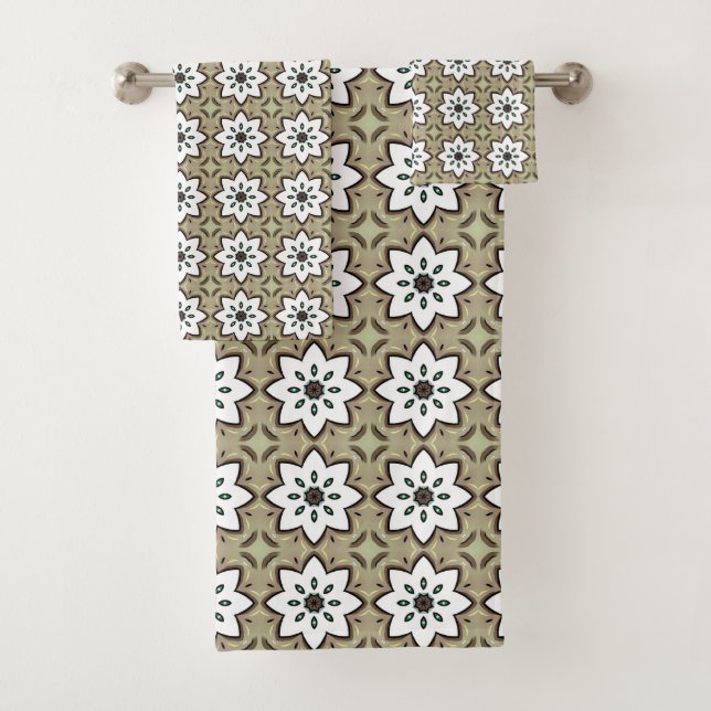 Beige, white and black geometric mandala  (En situation)